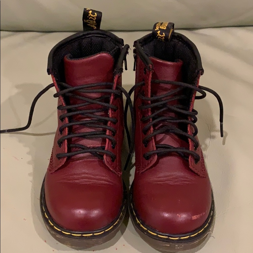 Dr. Marteens Toddler booties size 9